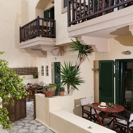 Porto Aparthotel 4*
